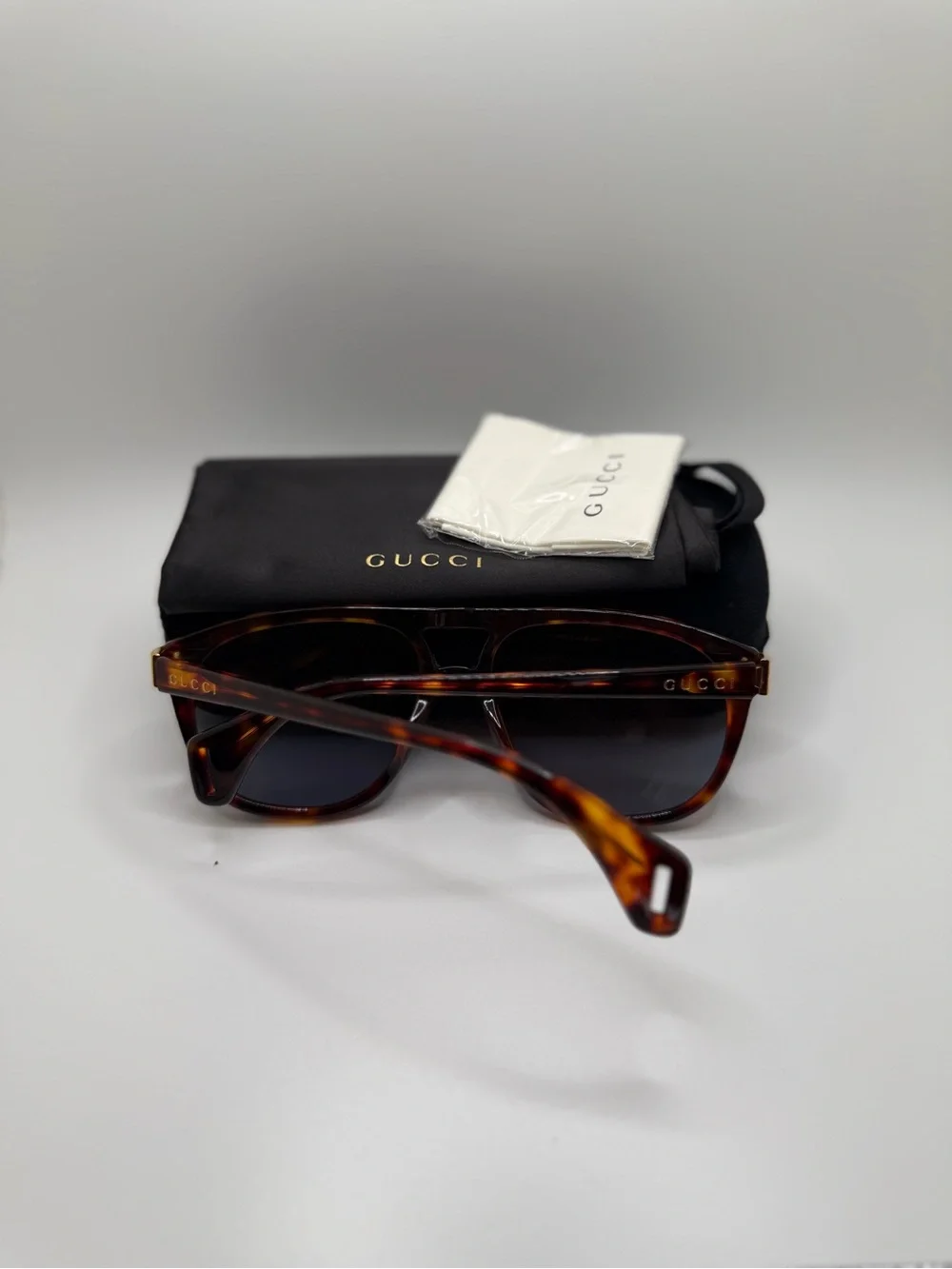 Gucci Tortoiseshell Frame Sunglasses with Dark Gradient Lenses